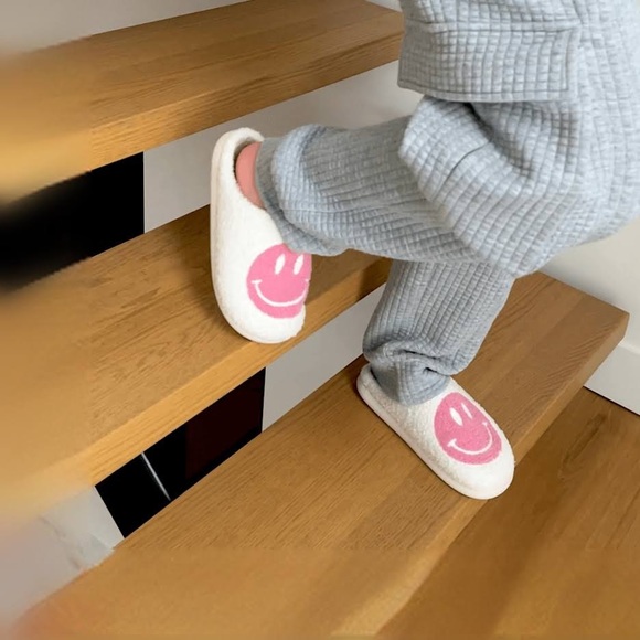 Comfy Pink Smiley Face Slippers - Picture 2 of 6